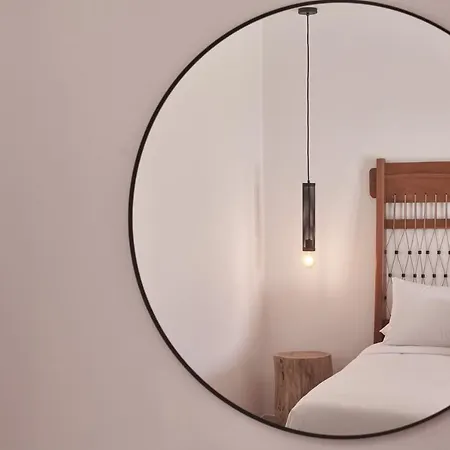 Hill Club Naxos * Πλάκα