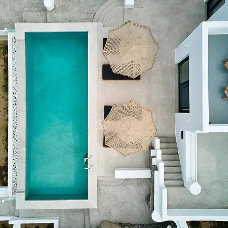 Hill Club Naxos Πλάκα