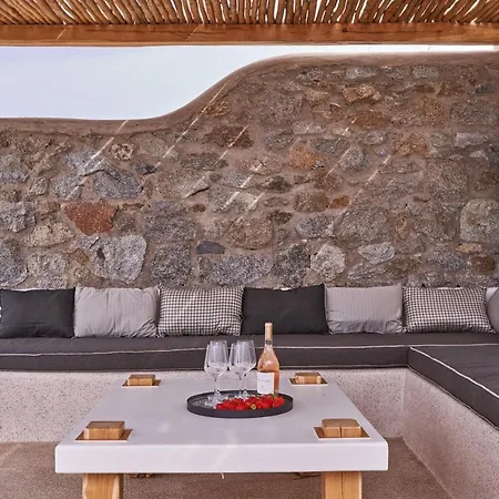 Hill Club Naxos Βίλα