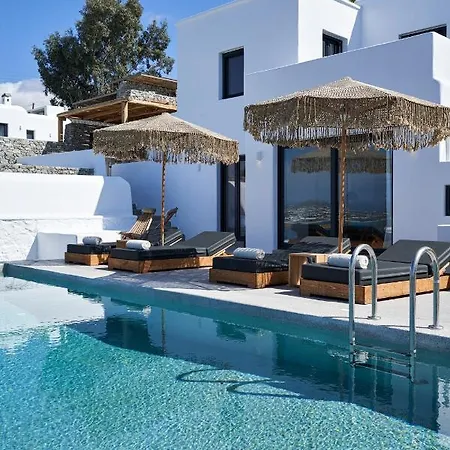 Hill Club Naxos * Pláka