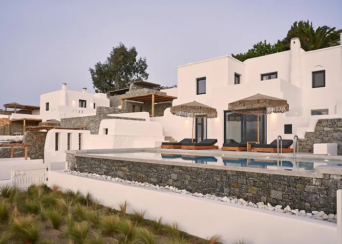 Hill Club Naxos Villa